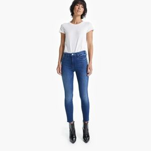 NWOT Mother The Looker Ankle Fray Jeans